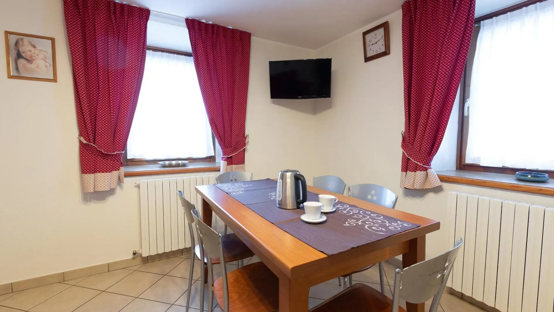 Appartamenti Elena & Milva Livigno Apartment